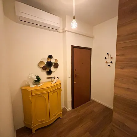 Elegante Zona San Siro Mi Гостевой дом Милан