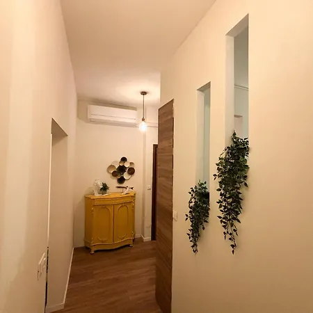 Elegante Zona San Siro Mi Гостевой дом 3*